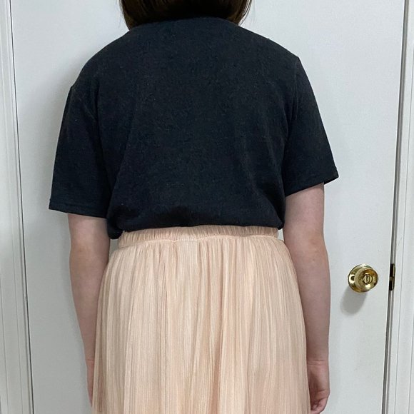 Gray Beaded Short Sleeve Fleece Shirt Size Small - Picture 4 of 5